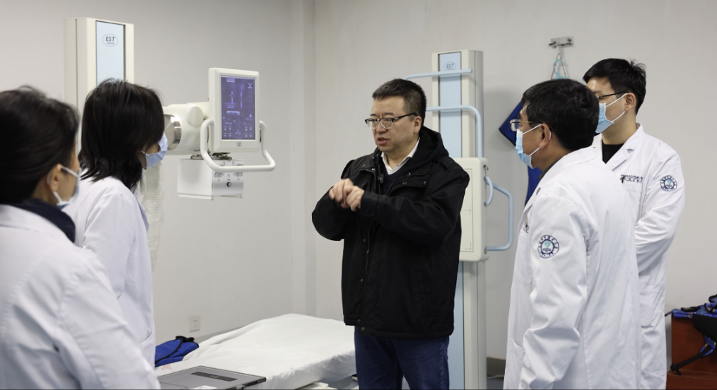 全国政协委员刘连新:让医疗服务更靠得住、有温度